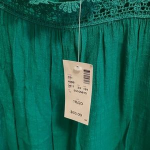 Avenue Size 18/20 Boho Top